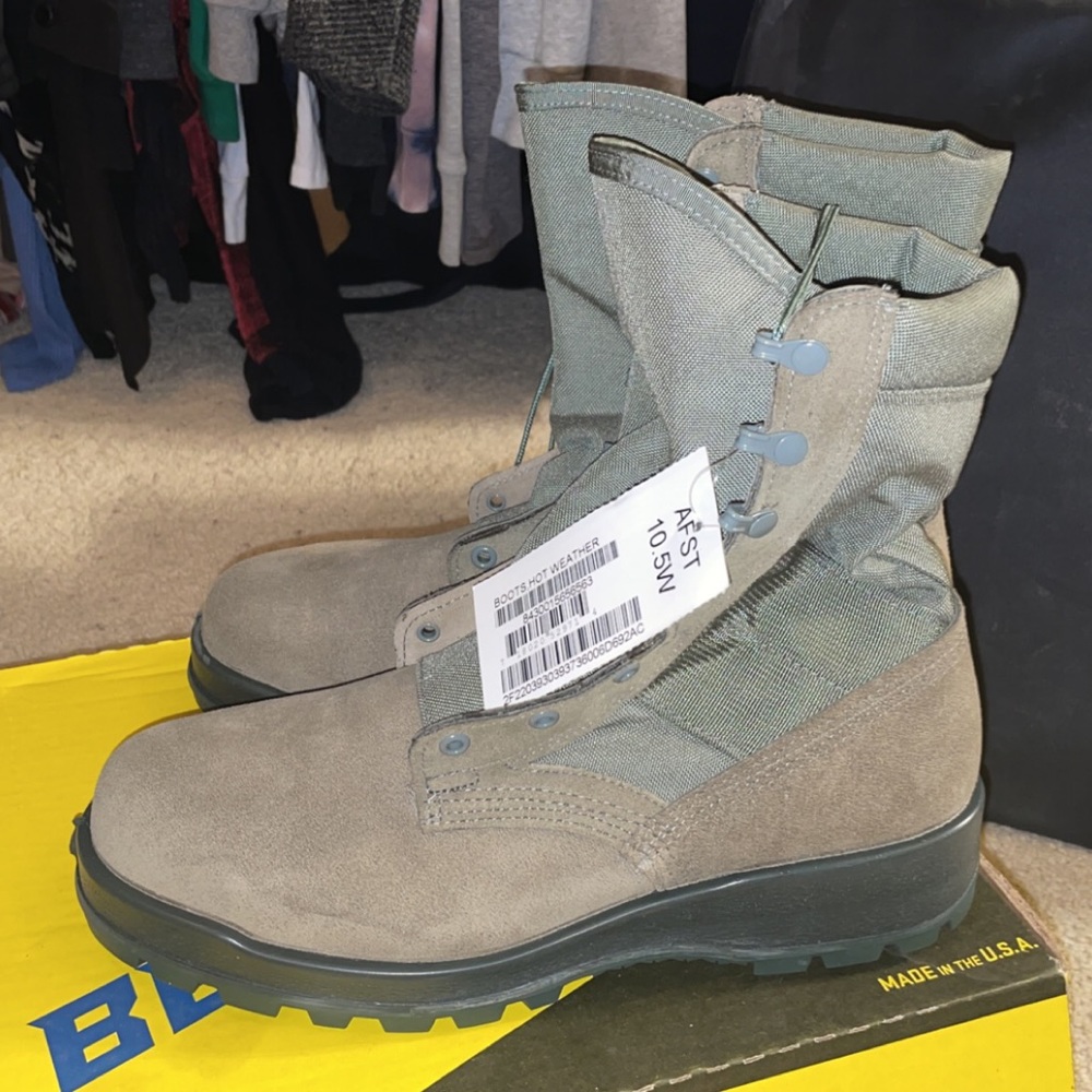 SOLD‼️ Belleville Hot Weather ST Boots Unisex Sage